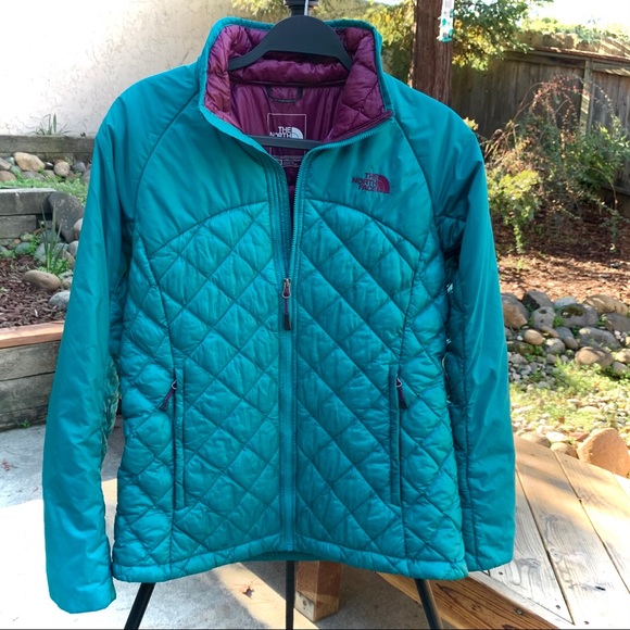 The North Face Jackets & Blazers - The Northface Primaloft jacket Sz M